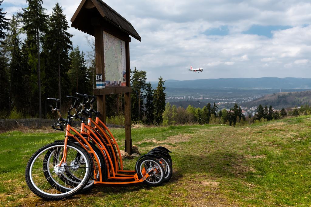 Camp Vary - Vitkova Hora - Veitsberg Karlovy Vary Exteriér fotografie